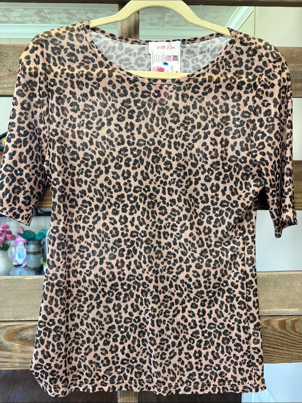 Women's Leopard Print sheer mesh Short Sleeve Top NWT